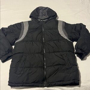 🔥 Old Navy Black and Gray Kids Puffer Jacket size EXTRA LARGE LIGHTLY USED